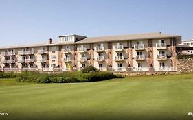 Winnapaug Inn